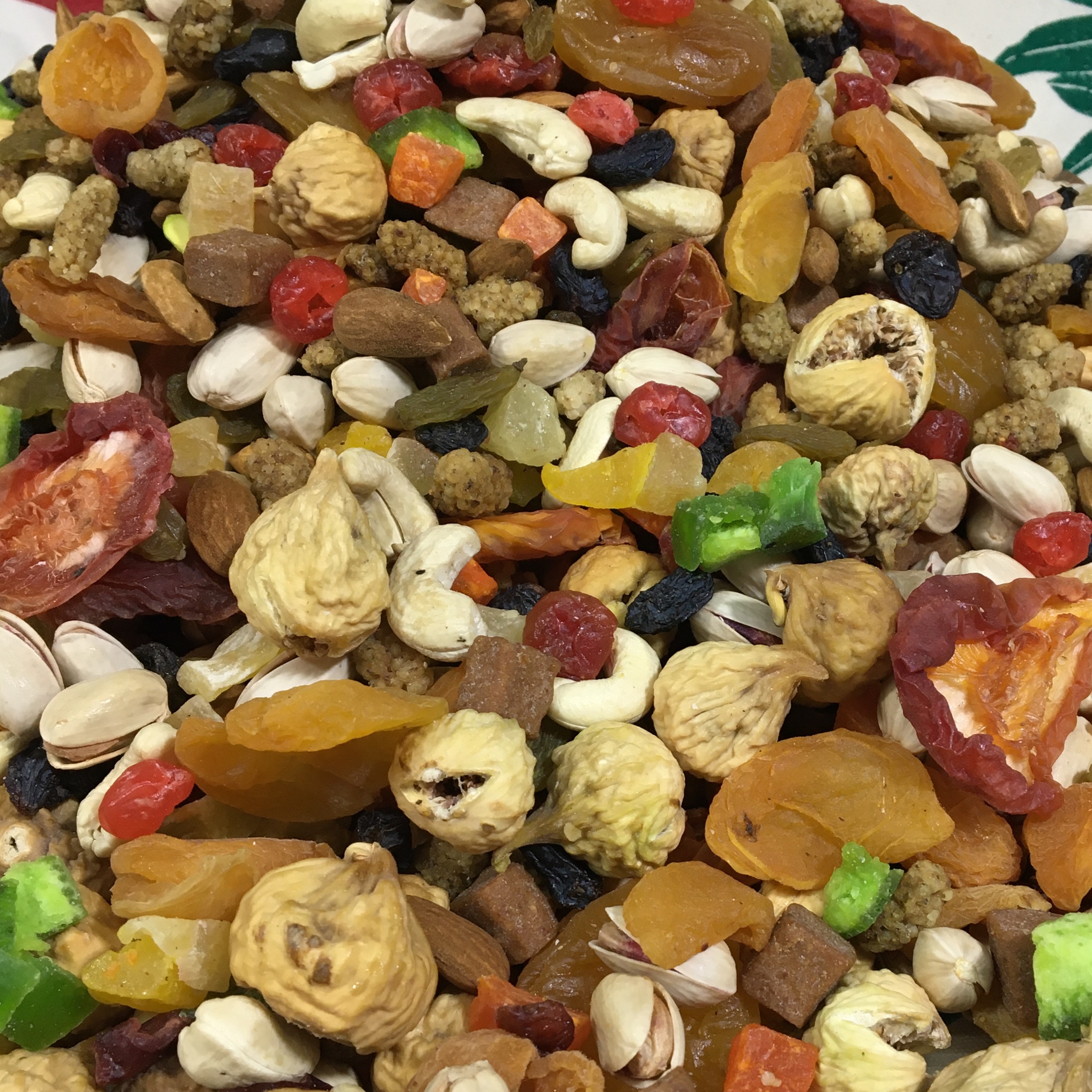 اجیل شیرین میکس500 گرمی(کوکتل شیرین)