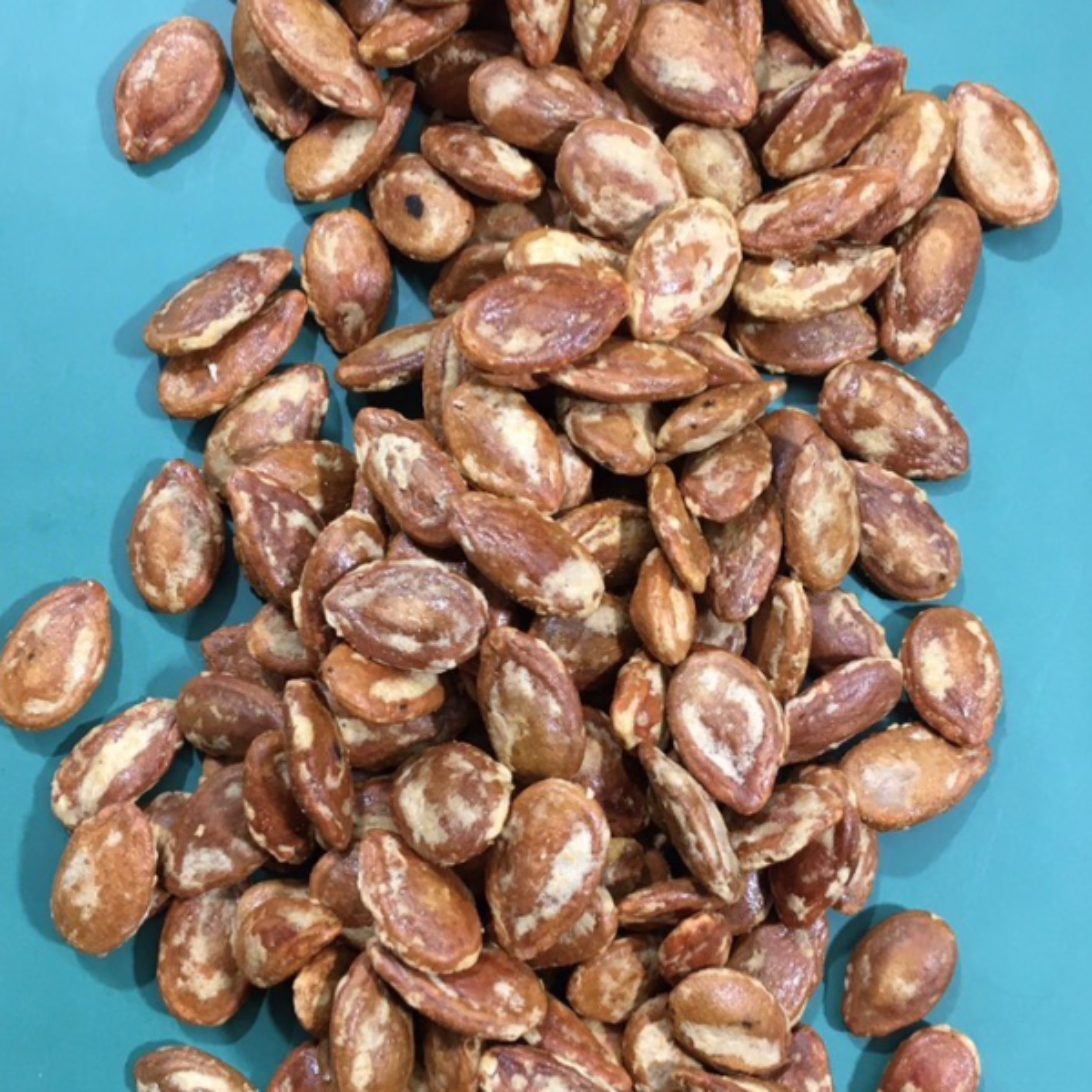 تخمه هندوانه جابنی نمکی200 گرم(تخمه ژاپنی)