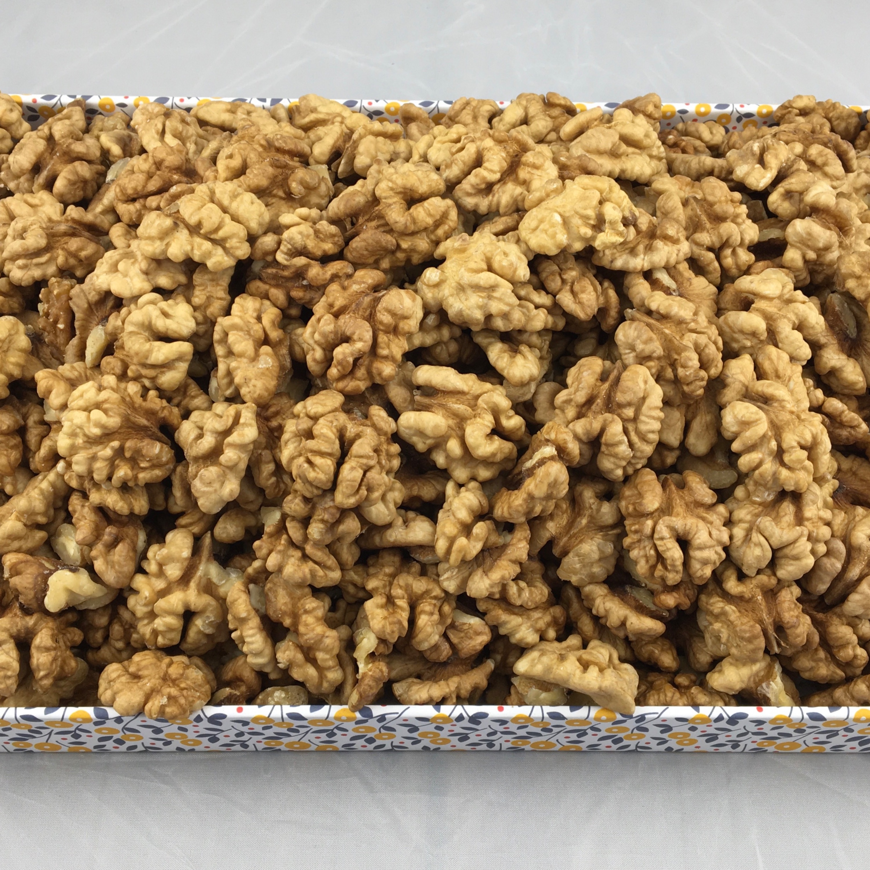 مغز گردو درشت آذربایجان  250 گرم