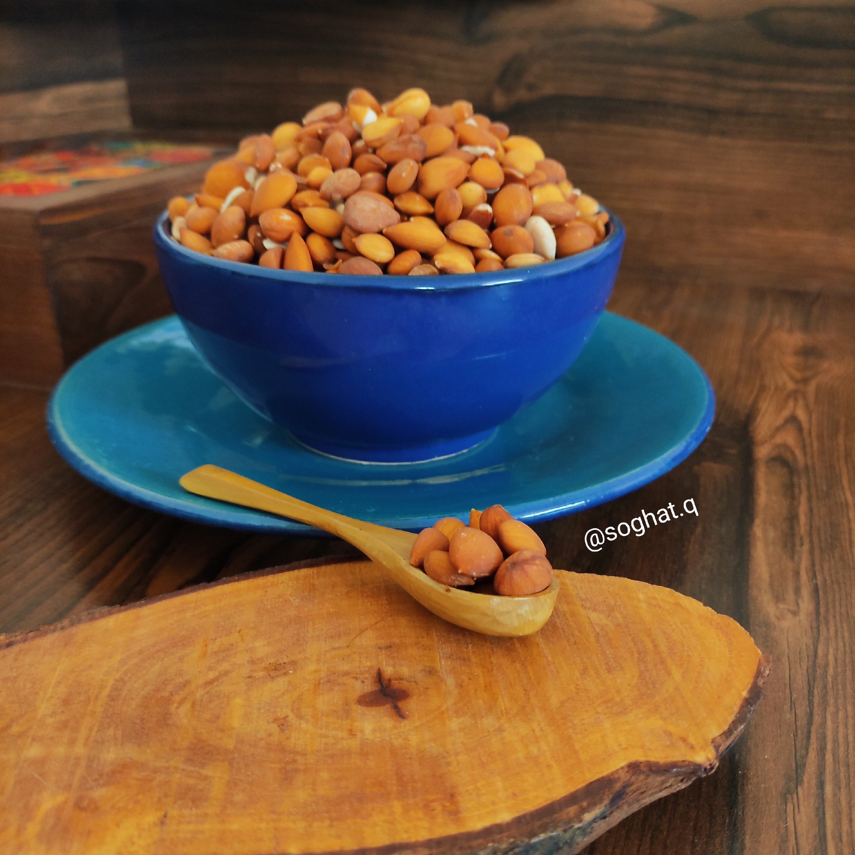 مغز هسته زردآلو شور و مرطوب (800 گرم) سوغات دزفول