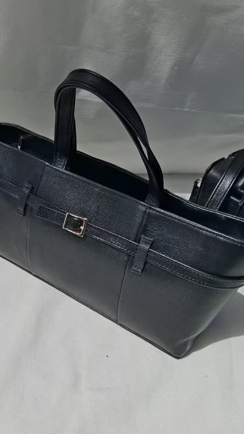 کیف چرم طبیعی زنانه LYRA 