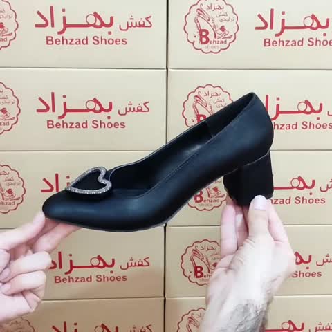 کفش مجلسی پاشنه دار زنانه دخترانه سایز 37 تا 41 رنگ مشکی  زیره رافیک پاشنه 5 سانتی رویه ساتن سبک و راحت 