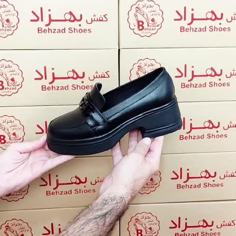 کفش لژ دار زنانه دخترانه رنگ مشکی سایز 37 تا 40 زیره پیو لژ پنج و نیم سانتی رویه چرم صنعتی سبک راحت   