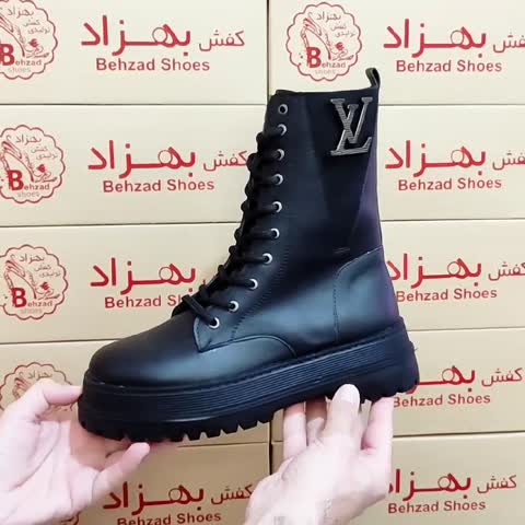 پوتین زمستانی دخترانه زنانه سایز 37 تا 40 رنگ مشکی بغل زیپ زیره پیو لژ پنج و نیم سانتی دور دوخت رویه چرم صنعتی