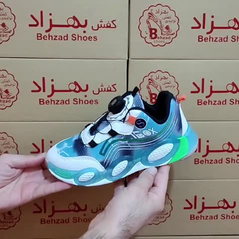 کتونی 1box بچه گانه دخترانه پسرانه سایز 31 تا 36 رنگ سبز زیره پیو لژ سه سانتی رویه چرم صنعتی بند پُمپی فنری کف دوخت