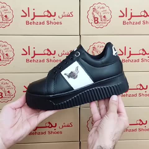 کتونی کفش زنانه دخترانه سایز 37 تا 40 رنگ مشکی سفید لژ 4 سانتی دور دوخت رویه چرم مصنوعی زیره پیو کفی طبی سبک راحت