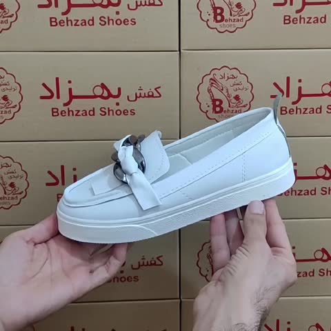 کفش کالج زنانه دخترانه زیره pvc سایز 37 تا 41 رنگ سفید پاشنه 2 سانتی رویه چرم مصنوعی سبک و راحتی  