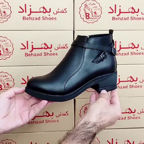 پوتین زمستانی پاشنه پنج سانتی دخترانه زنانه سایز 37 تا 40 رنگ مشکی زیره پیو بغل زیپ رویه چرم صنعتی