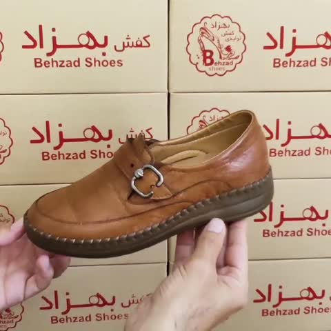 کفش راحتی طبی زنانه دخترانه دور دوخت کفی طبی پد خارپاشنه رنگ عسلی سایز 37 تا 40 زیره پیو  لژ 3 سانتی رویه چرم صنعتی 