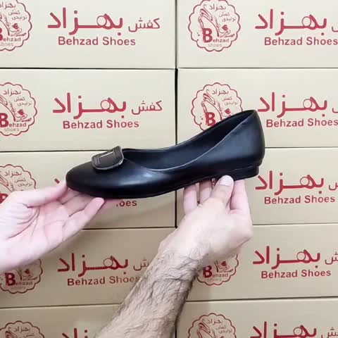 کالج راحتی کفش زنانه دخترانه رنگ مشکی سایز 37 تا 42 زیره pvc  پاشنه یک و نیم سانتی رویه چرم صنعتی سبک و راحت   