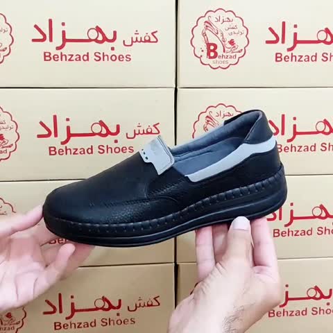 کفش راحتی طبی زنانه دور دوخت کفی طبی پد خار پاشنه رنگ مشکی سایز 37 تا 40 زیره پیو  لژ سه و نیم سانتی رویه چرم صنعتی