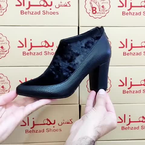 کفش مجلسی پاشنه هفت و نیم سانتی زنانه دخترانه سایز 37 تا 41 رنگ مشکی زیره رافیک پُشت زیپ رویه مخمل و چرم مصنوعی سبک راحت