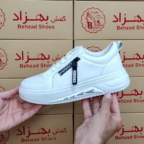 کتونی راحتی طبی زنانه دخترانه سایز 37 تا 41 رنگ سفید زیره پیو لژ 4 سانتی دور دوخت کفی طبی رویه چرم صنعتی سبک و راحت