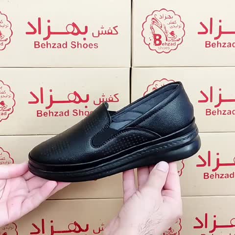 کفش راحتی طبی دخترانه زنانه دور دوخت کفی طبی پد خارپاشنه رنگ مشکی سایز 37 تا 41 لژ سه سانتی زیره پیو رویه چرم صنعتی