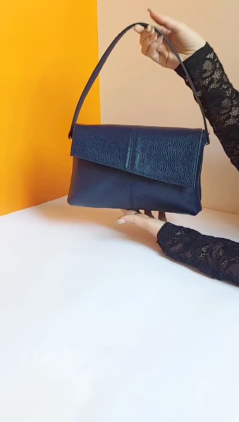 کیف دستی و دوشی چرم طبیعی زنانه و دخترانه کد 912 