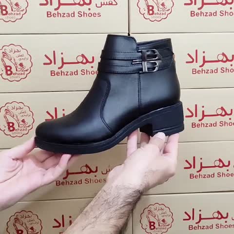 پوتین زمستانی پاشنه پنج سانتی دخترانه زنانه سایز 37 تا 40 رنگ مشکی زیره پیو بغل زیپ رویه چرم صنعتی 