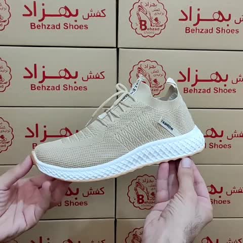 کتونی جورابی بافتی راحتی بسیار سبک سایز 37 تا 40 دخترانه زنانه رنگ کرم زیره پیو لژ 3سانتی رویه بافت خارجی پنج لایه 
