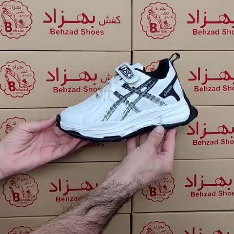 کتونی آسیکس بچه گانه پسرانه دخترانه سایز 31 تا 36 رنگ سفید زیره کپسولی لژ چهار و نیم سانتی رویه چرم صنعتی