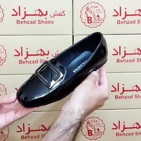 کالج راحتی ورنی دخترانه زنانه رنگ مشکی سایز 37 تا 41 زیره pvc پاشنه یک سانتی رویه ورنی سبک راحت