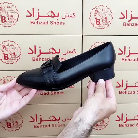 کالج کفش راحتی زنانه دخترانه سایز 37 تا 41 رنگ مشکی زیره pvc پاشنه 3 سانتی رویه چرم صنعتی سبک و راحت