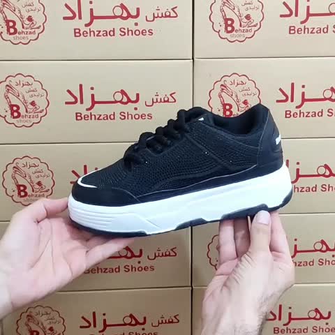 کتونی کفش نگینی زنانه دخترانه رنگ مشکی زیره پیو نرم لژ 4 سانتی رویه نگین و چرم مصنوعی سایز 37 تا 40 سبک 