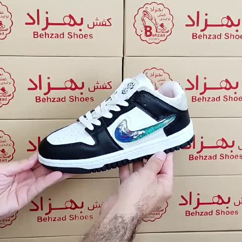 کتونی نایک آکواریومی زنانه پسرانه سایز 37 تا 40 رنگ سفید مشکی کفی طبی کف دوخت دور دوخت زیره ترمو لژ سه سانتی رویه چرم