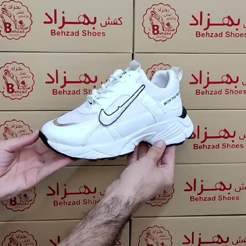 کتونی نایک دخترانه زنانه سایز 37 تا 40 رنگ سفید زیره پیو کفی طبی لژ چهار و نیم سانتی رویه راشل خارجی وچرم مصنوعی سبک 