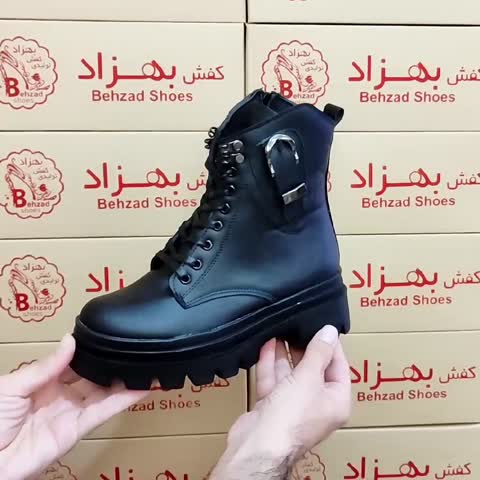 پوتین زمستانی بغل زیپ زنانه دخترانه سایز 37 تا 40 رنگ مشکی زیره پیو لژ پنج و نیم سانتی رویه چرم صنعتی