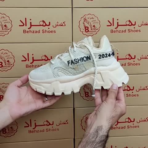 کفش فشیون لژ دار زنانه دخترانه رنگ کرم سایز 37 تا 40 زیره پیو لژ 6 سانتی رویه راشل و چرم صنعتی سبک راحت کیفیت عالی  