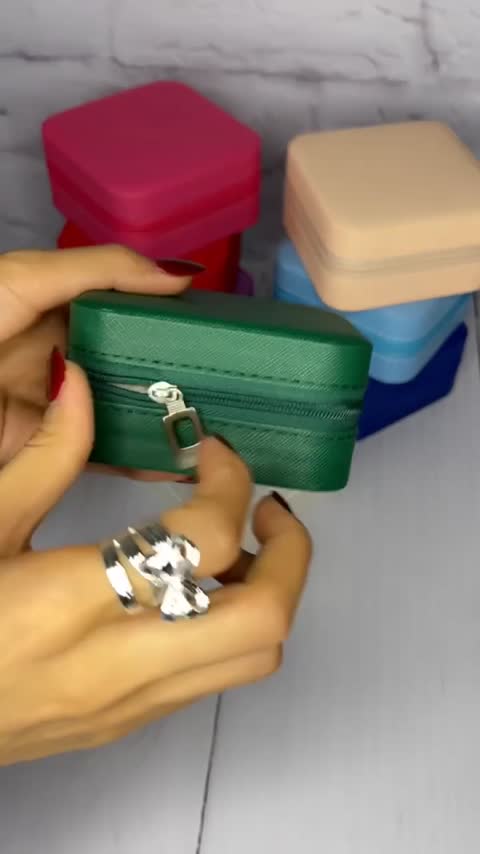 کیف و جا بدلیجات مخصوص داخل کیف 
