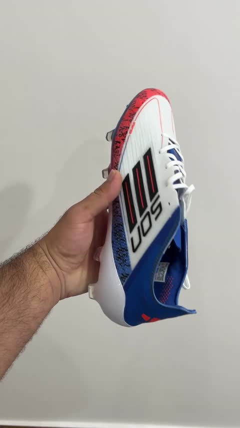 کفش فوتبال F50