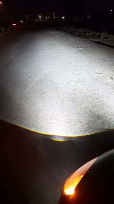 لنز پرژکتور