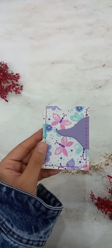 جاکارتی چرم پروانه ای 