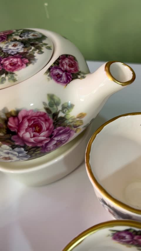 ست چایخوری باغ رز(پس کرایه)