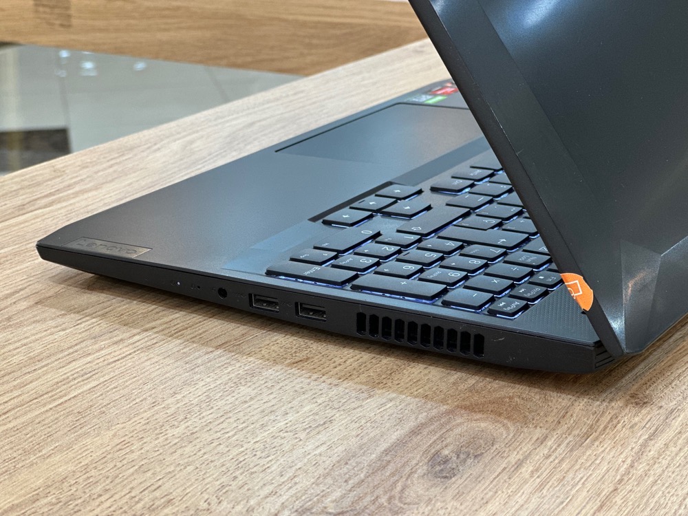 لپتاپ lenovo ideapad gaming 15 ryzen7-5800H 16gb ddr4 512gb ssd 4gb-rtx 3050 15'6 inch FHD