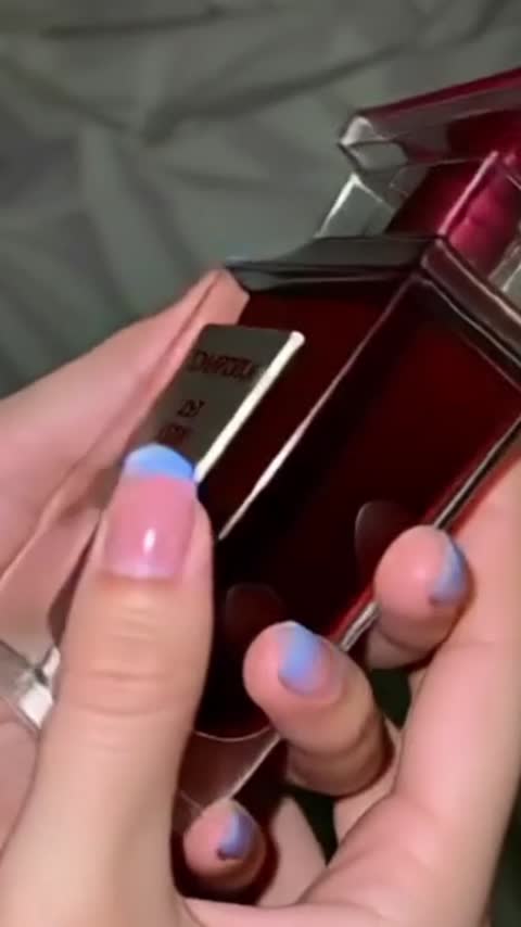 ادکلن تامفورد لاست چری  Tom Ford Lost Cherry اصل و اورجینال بارکد دار  (100 میل )