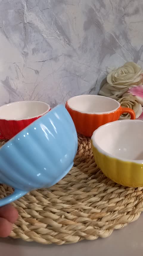 فنجان نعلبکی سرامیکی دستساز تک رنگ صورتی