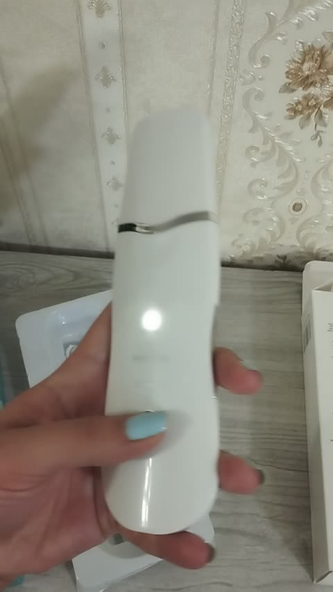 پاکسازی پوست صورت فروش تک و عمده ارسال رایگان قبل از ثبت سفارش موجودی بگیرید