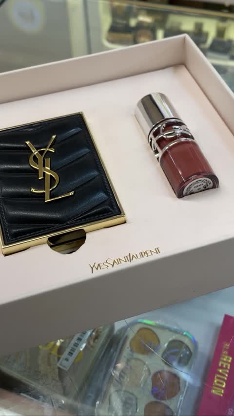 ست آرایشی وارداتی ایوسن لورن ysl