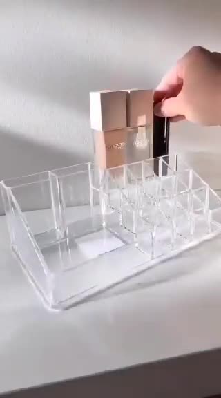 استند لوازم آرایشی ، نظم دهنده لوازم آرایش
