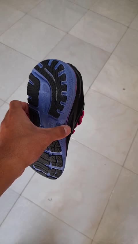 کفش اسپورت مردانه راحتی کتونی طبی بروکس گاست 15 (40-44)