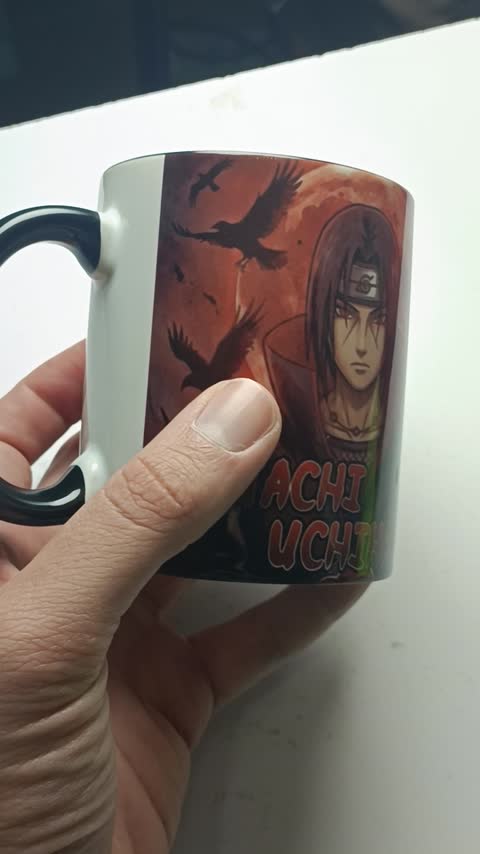 ماگ انیمه ناروتو طرح ایتاچی اوچیها (Itachi Uchiha) Naruto - کد 01 (سفید ، مشکی ، حرارتی)