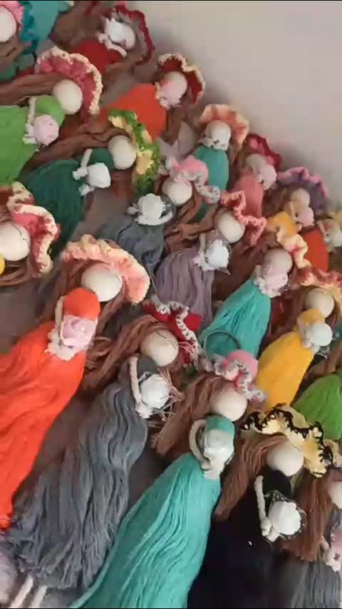 جاکلیدی مدرن فرشته با کلاه بافتنی مکرومه بافی 