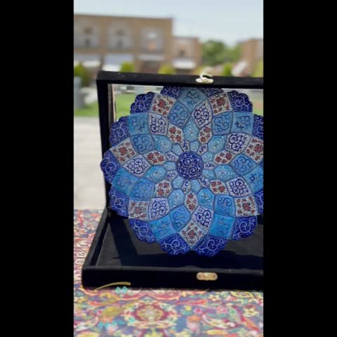 بشقاب میناکاری با جعبه هدیه 30 سانتی
