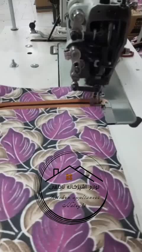 جافلاسکی دوطبقه کرپ دسته ایمن ( جافلاکسی )(جافلاکسی)(جا فلاسکی)(جا فلاکسی)(کیف مسافرتی)(ساک مسافرتی)(دوطبقه)(کیف دوطبقه)