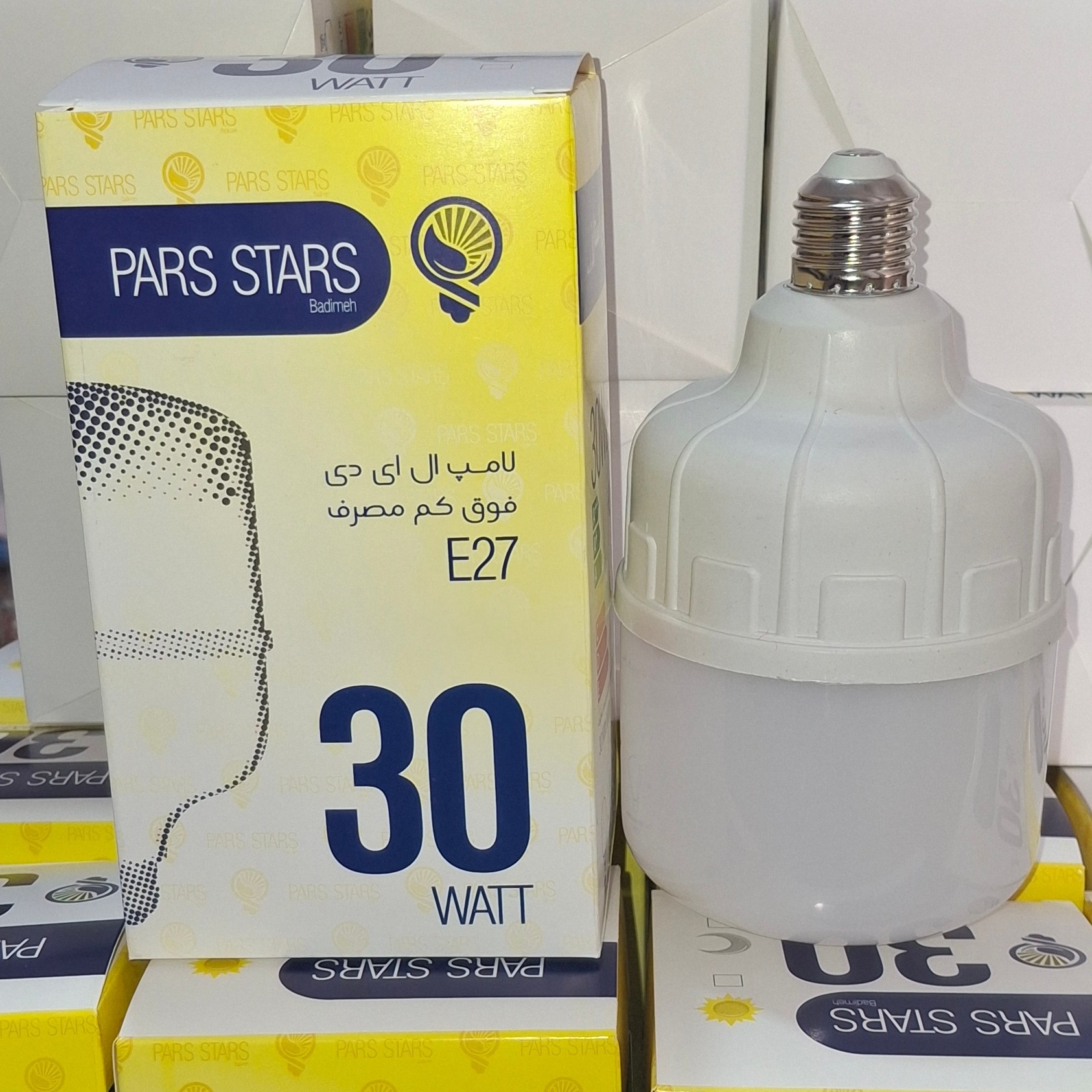 نمای 2 لامپ 30وات پارس استارز ال ای دی مدل Ps-30پایه E27
