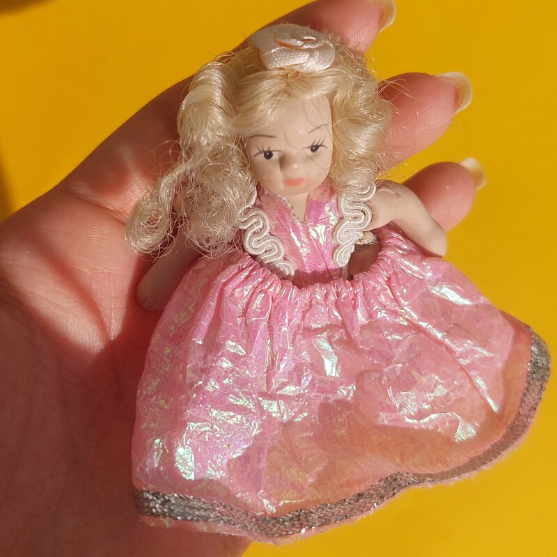 عروسک سرامیکی  مدل پرنسس صورتی دخترونه مجسمه 
