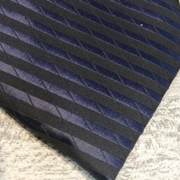کراوات مردانه راه راه سورمه ای مشکی ساتن سیلک ترک با پنهای 10 سانت 