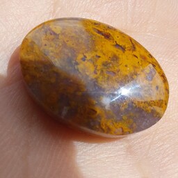 سنگ عقیق خزه ای با رنگ وطرح بسیارخاص مناسب به عنوان نگین انگشتر یا گردنبند کدخ02
