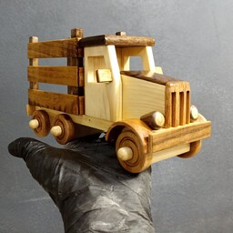 کامیون چوبی دستساز دکوری اسباببازی